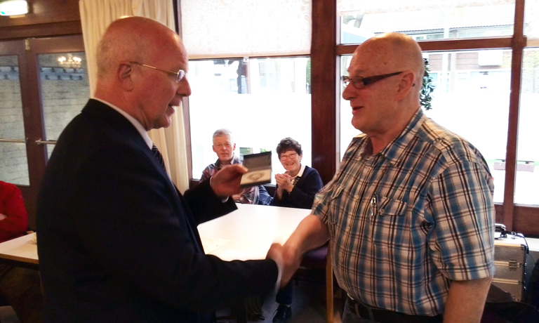 Dokter C.J. Leenepenning voor Wolf Satters